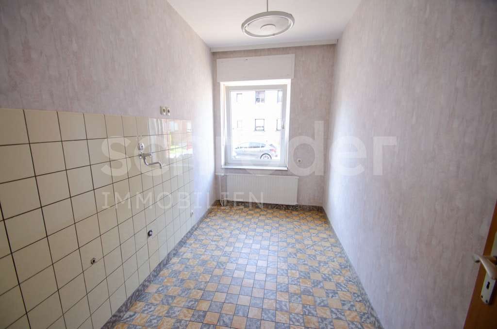 Immobilie in Jülich - Gut aufgeteiltes Dreifamilienhaus mit Garten im Jülicher Heckfeld - Bild 4