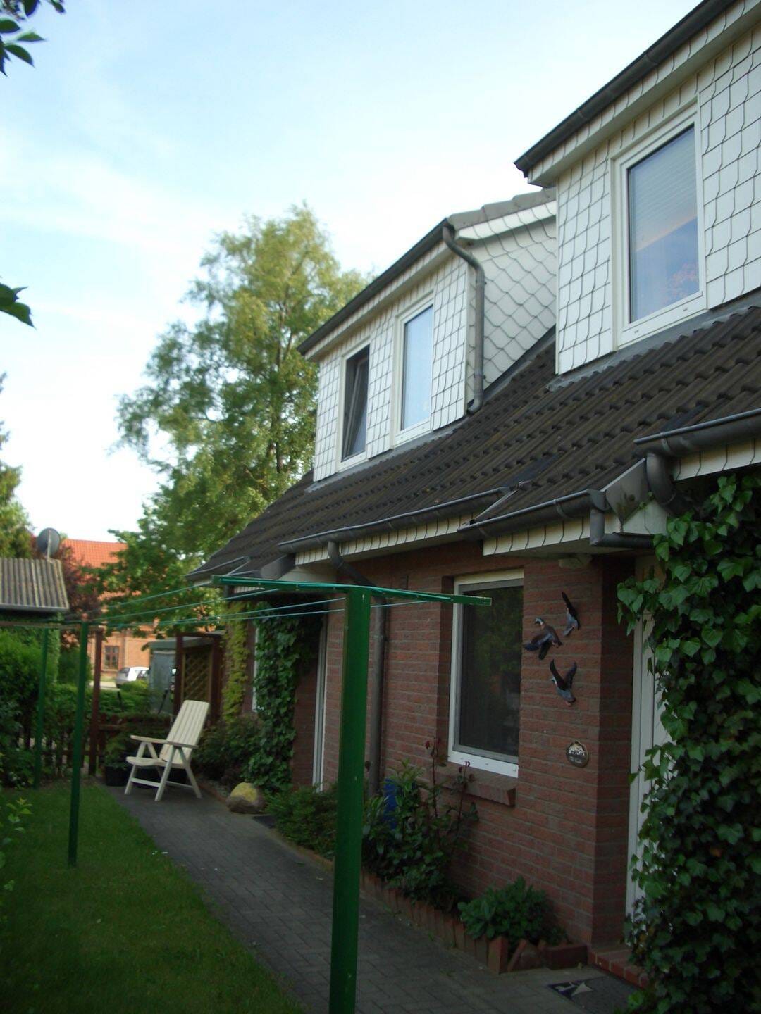 Immobilie in Haby - Haby bei Eckernförde: Preiswertes Reihenmittelhaus mit neuem Dach - Sofort frei ! - Bild 1