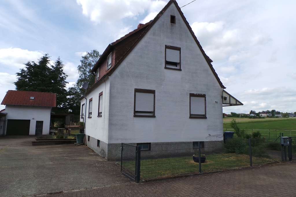 Immobilie in Trippstadt - Viel Potenzial in Top-Lage von Trippstadt - Sanierungsbedürftiges EFH mit Traumgrundstück - Bild 2