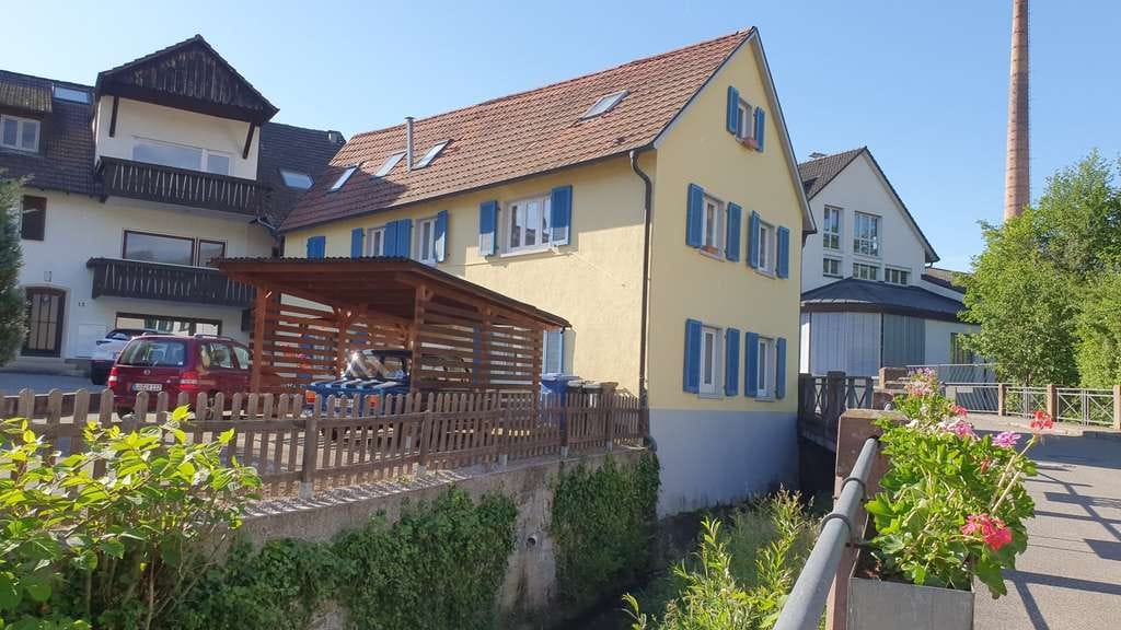 Immobilie in Kandern - EFH mit ELW & Nebengebäude zentral in Kandern - Bild 0