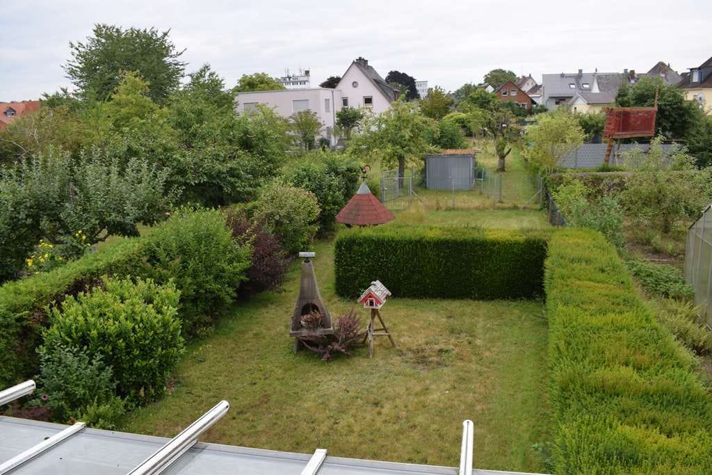 Immobilie in Heuchelheim - 35452 Heuchelheim

Zwei Häuser auf einem Grundstück - Bild 3