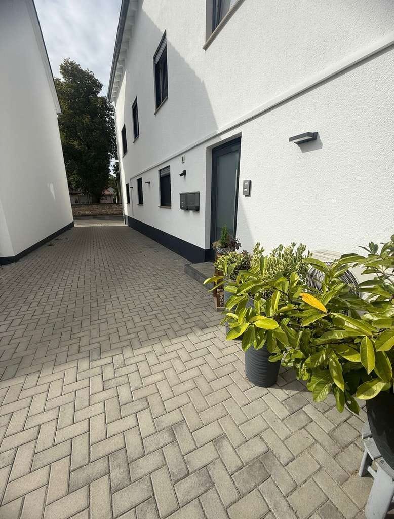 Immobilie in Jugenheim - Moderne 3 Zimmer Erdgeschosswohnung mit Terrasse in Jugenheim - Bild 0