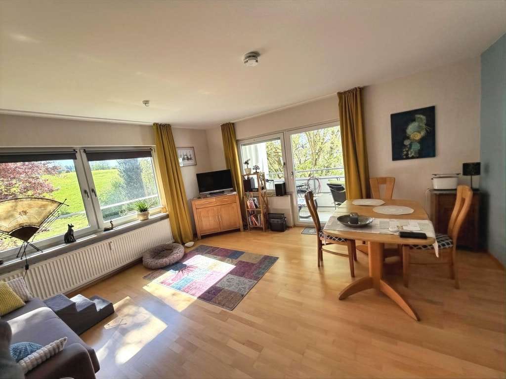 Immobilie in Bad Waldsee - Sonnige 3 - Zimmer-ETW mit Balkon in stadtnaher Wohnlage von Bad Waldsee - Bild 3