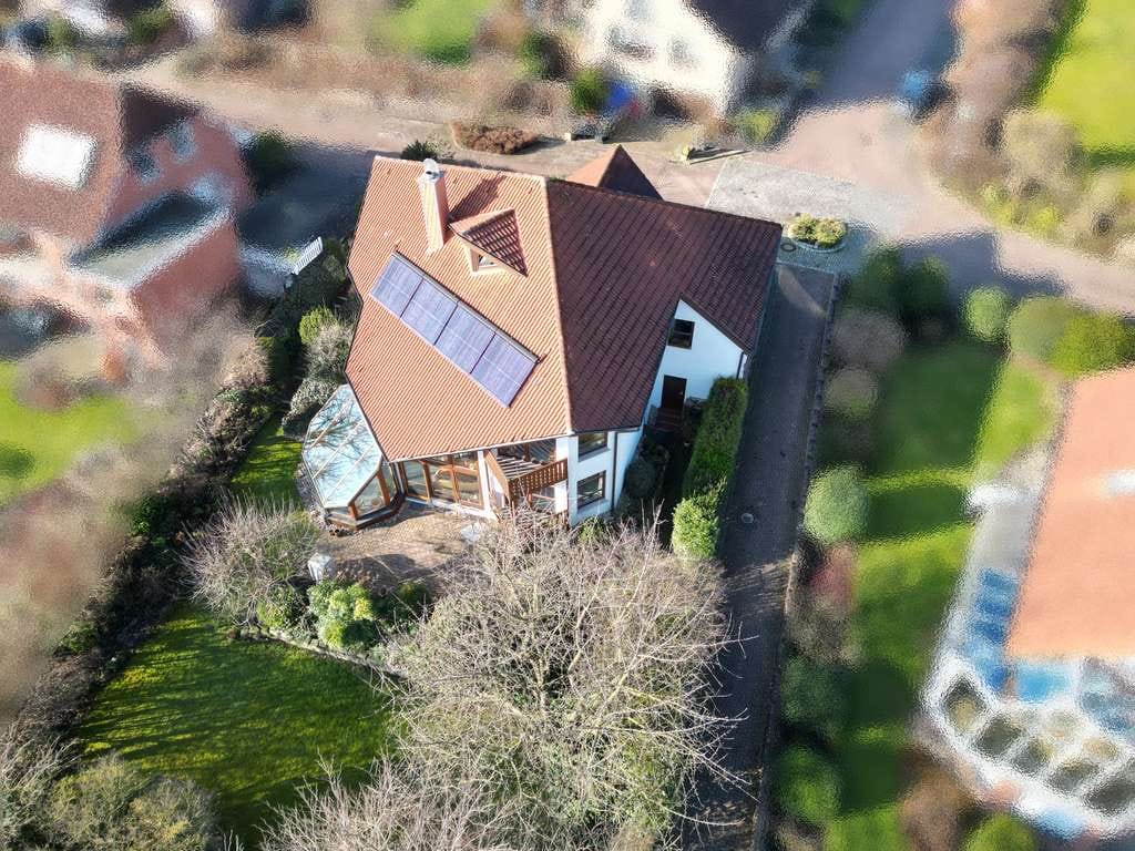 Immobilie in Apelern - Architektenhaus mit Wintergarten, Sauna & Südterrasse – Ihr neues Zuhause! - Bild 0
