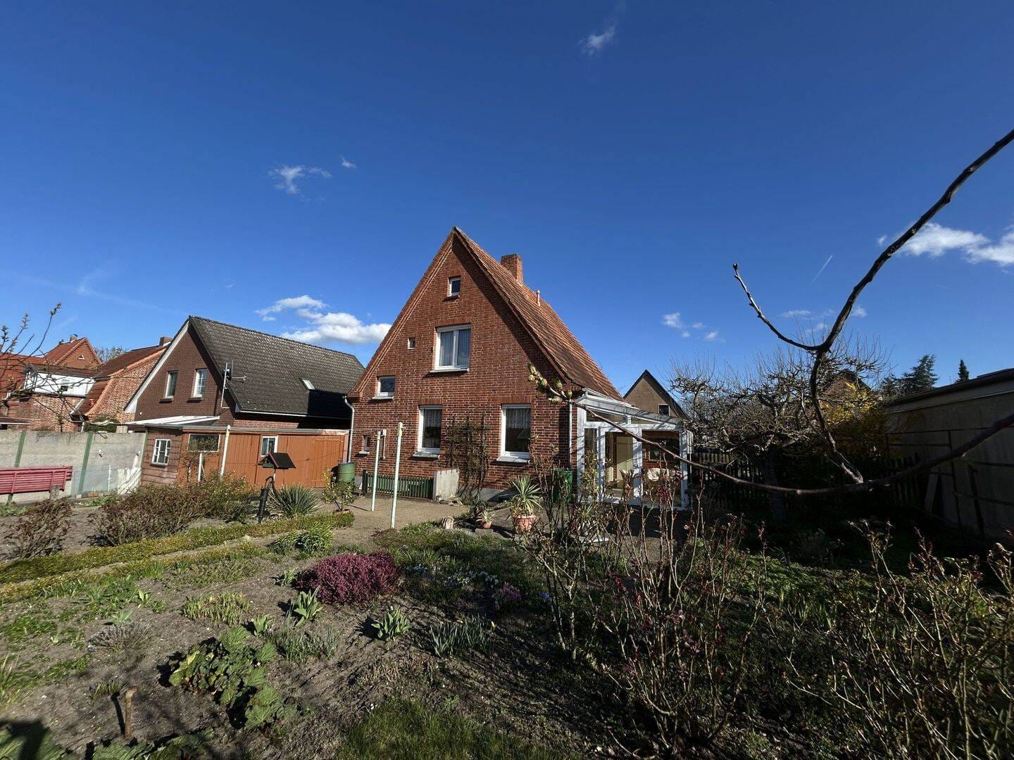 Immobilie in Grevesmühlen - Solides Einfamilienhaus in wunderschöner und gewachsener Wohnlage - Bild 3