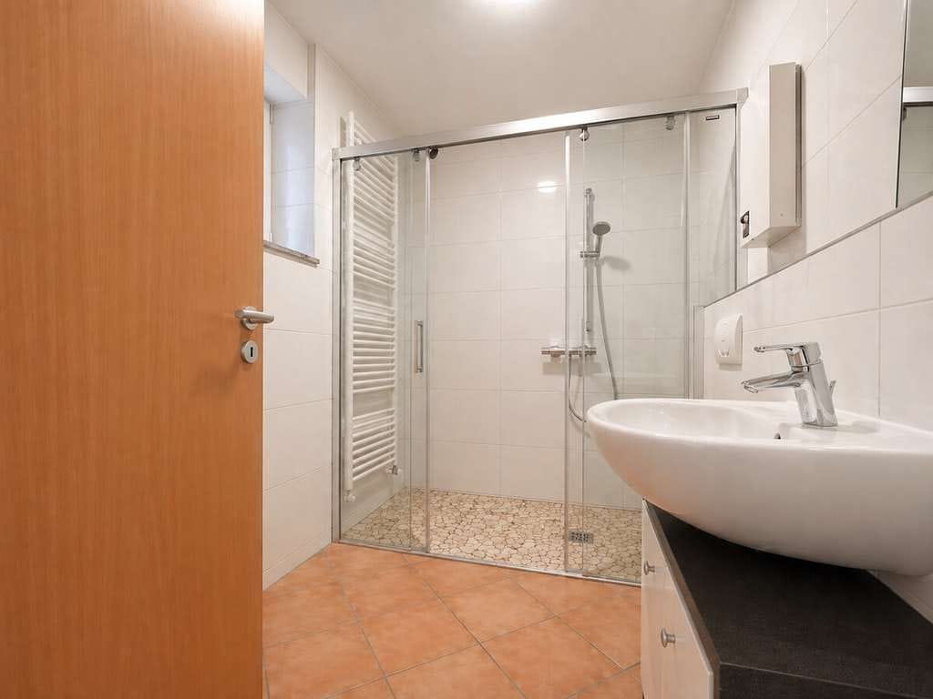 Immobilie in Gebhardshain - **barrierefreie Souterrainwohnung mit modernem Grundriss in Gebhardshain** - Bild 3