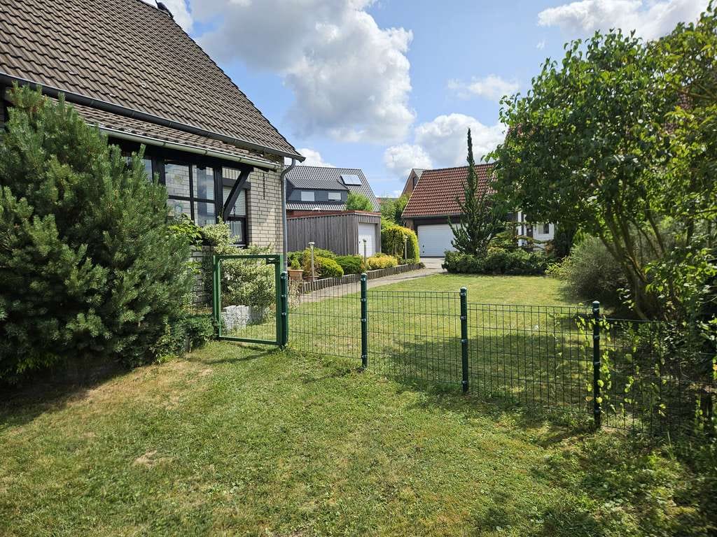 Immobilie in Hülsede - Charmantes Einfamilienhaus mit traumhaftem Garten und herrlichem Ausblick - Bild 2