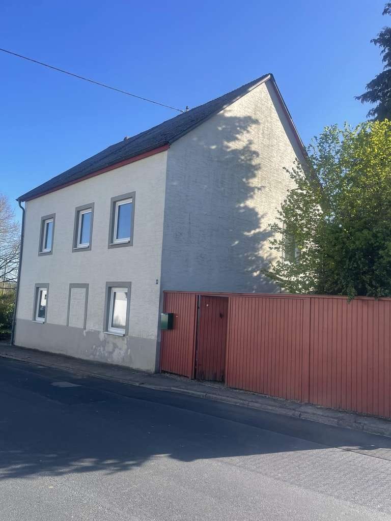 Immobilie in Üxheim - Altes Eifler Bauernhaus - Bild 1