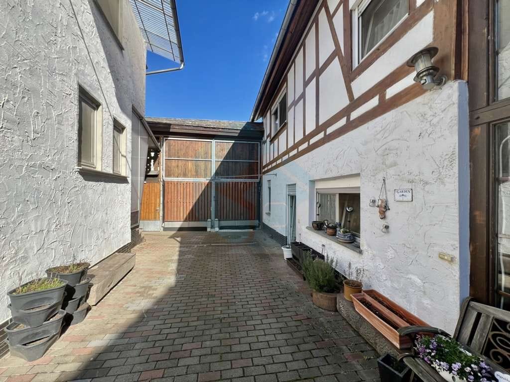 Immobilie in Wölfersheim - +Provisionsfrei+Schöne Hofreite mit Nebengebäuden+Scheune in 61200 Wölfersheim-Wohnbach! - Bild 3