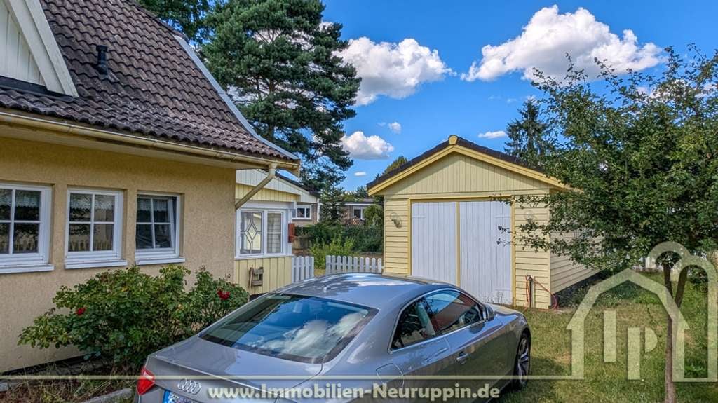 Immobilie in Neuruppin - Schwedenhaus in Seenähe, 215 m² Wohnfläche auf großzügigem Grundstück in Neuruppin - Bild 1