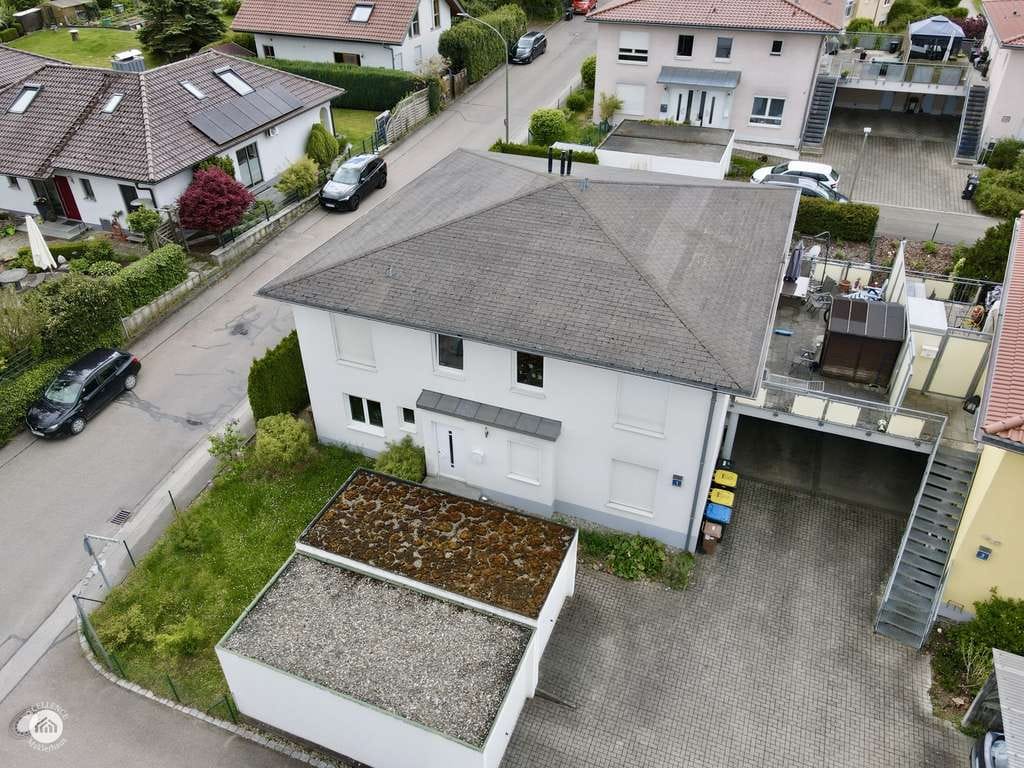 Immobilie in Günzburg - Ankommen und Wohlfühlen in Günzburg-Reisensburg!
3-Zimmer Wohnung mit großer Dachterrasse und Carpo - Bild 1