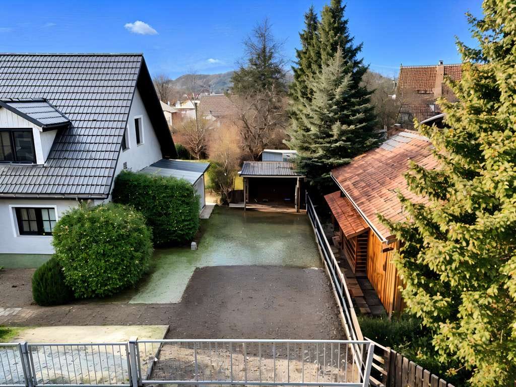 Immobilie in Loissin - Strandnahes Einfamilienhaus mit ELW, ca. 135m² Wfl., 844m² Grundstück mit großer Terrasse und Garten - Bild 4
