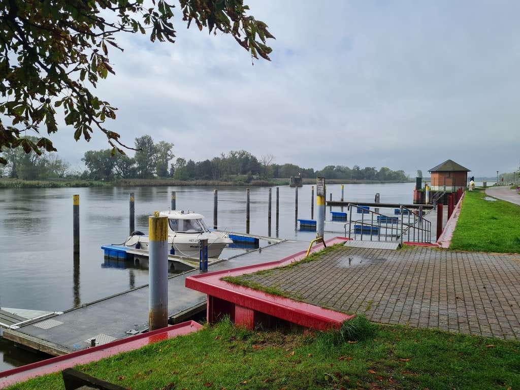 Immobilie in Gartz (Oder) - Solides MFH in Oder - Nähe sucht neuen Eigentümer ! - Bild 3
