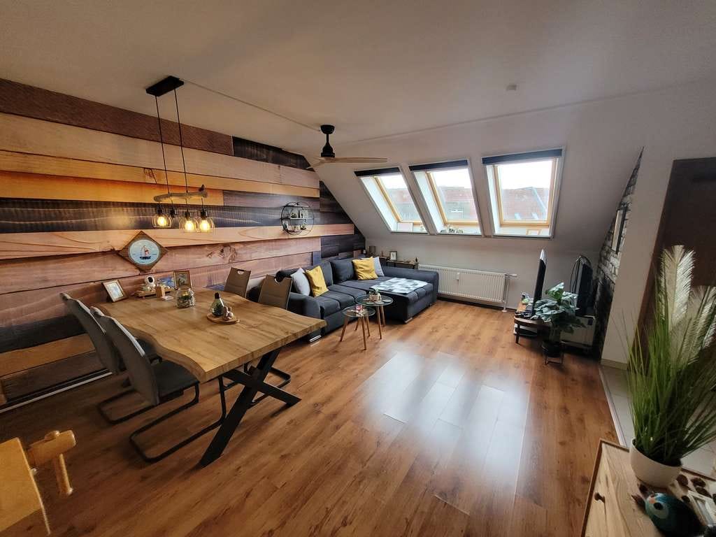 Immobilie in Stockelsdorf - Helle 2-Zimmer-Wohnung mit Loggia - Bild 3