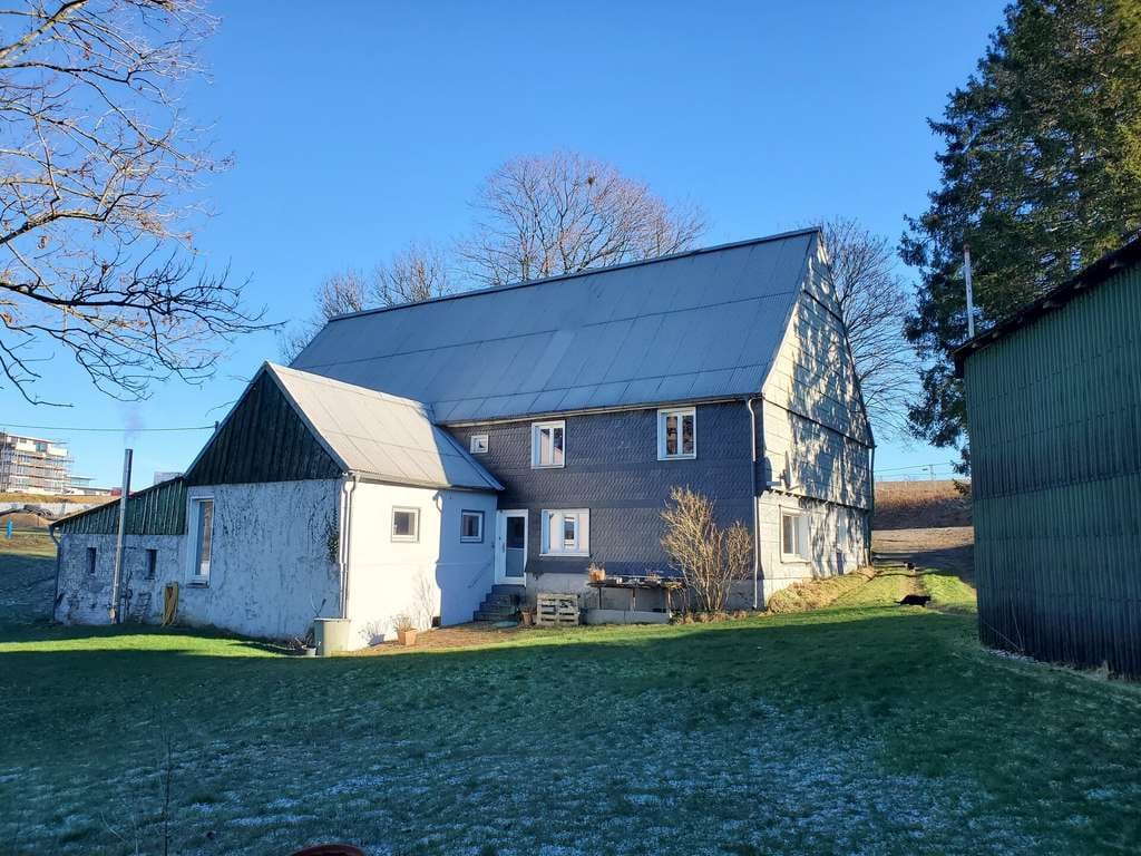 Immobilie in Radevormwald - Ihr Landhaus-Traum: Bauernhaus + Scheune mit viel Charme und Raum zur Entfaltung - Bild 3