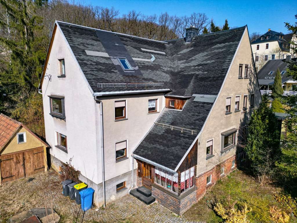 Immobilie in Hartenstein - Großzügiges Wohnhaus mit großem Garten und Privatsphäre in ruhiger Lage - Bild 0
