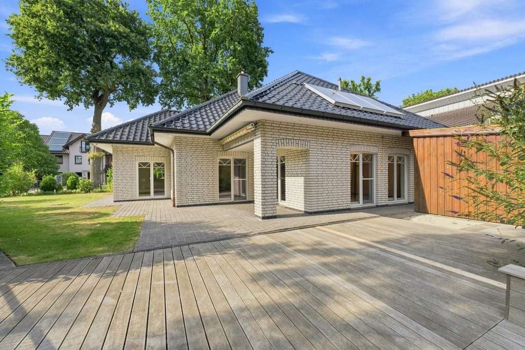 Immobilie in Friesoythe - Provisionsfrei für Käufer: Hier findet das Familienleben seinen Platz - Bild 0