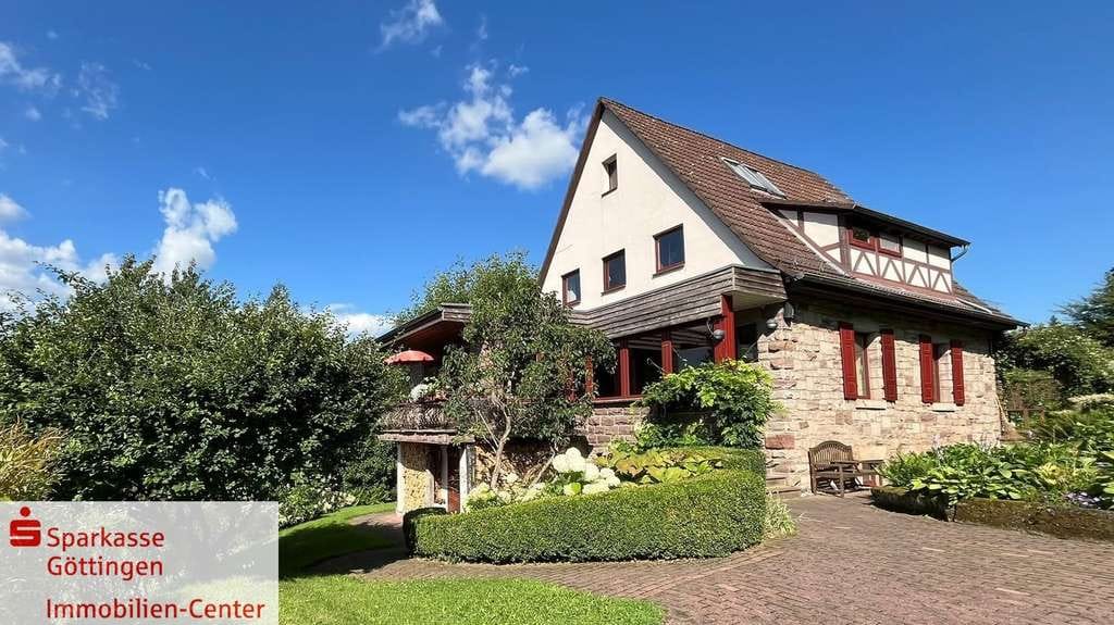 Immobilie in Gleichen - Ein Juwel in Reinhausen !
Einfamilienhaus mit Einliegerwohnung - Bild 0