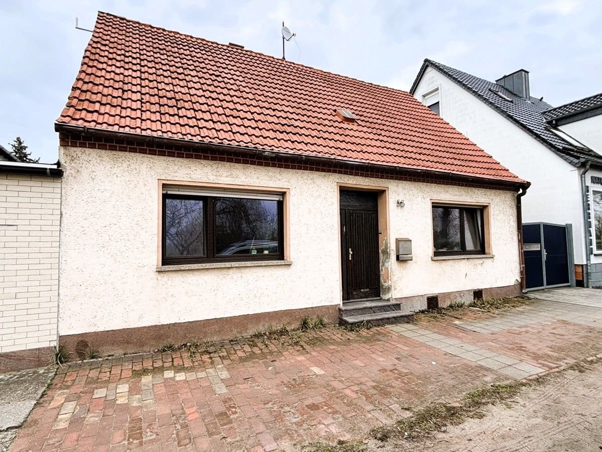 Immobilie in Coswig (Anhalt) - kleines Stadthaus mit Innenhof und Garten im Herzen von Coswig - Bild 0