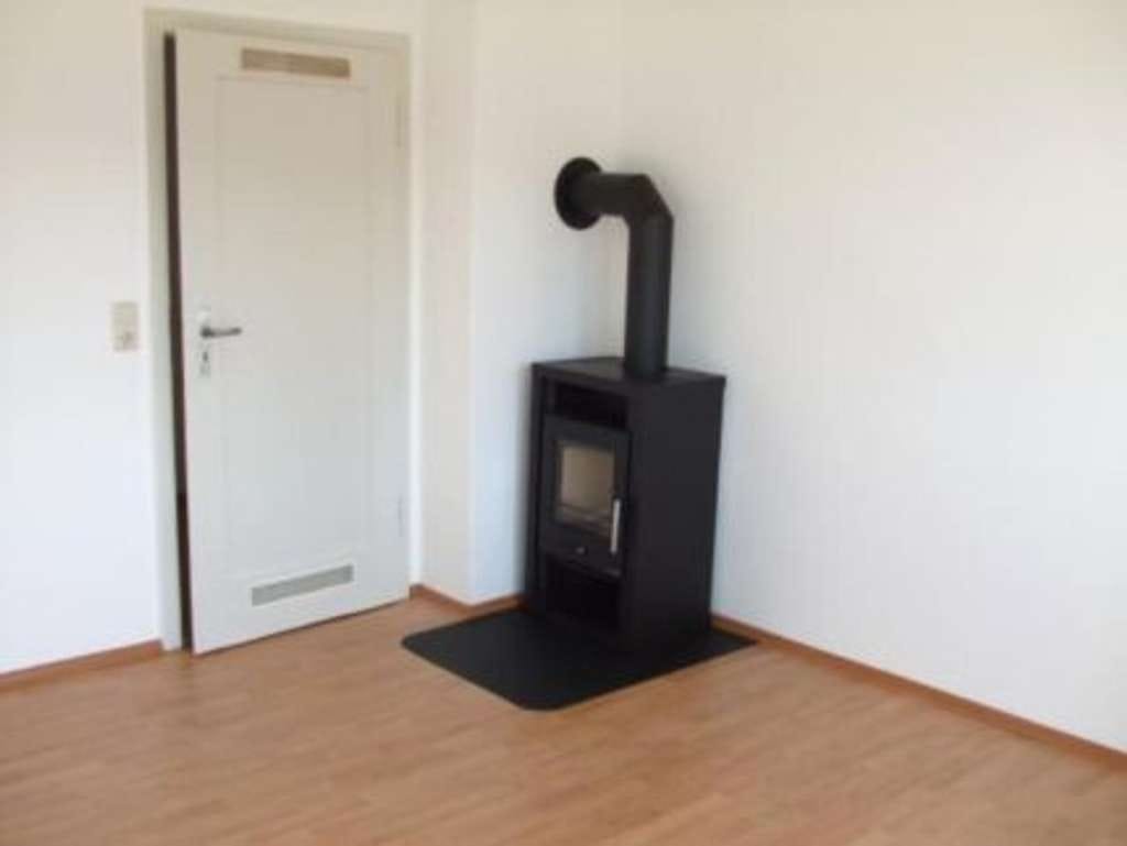 Immobilie in Wanfried - Eine Hälfte des Mehrfamilienhaus mit sechs Wohneinheiten - Bild 3