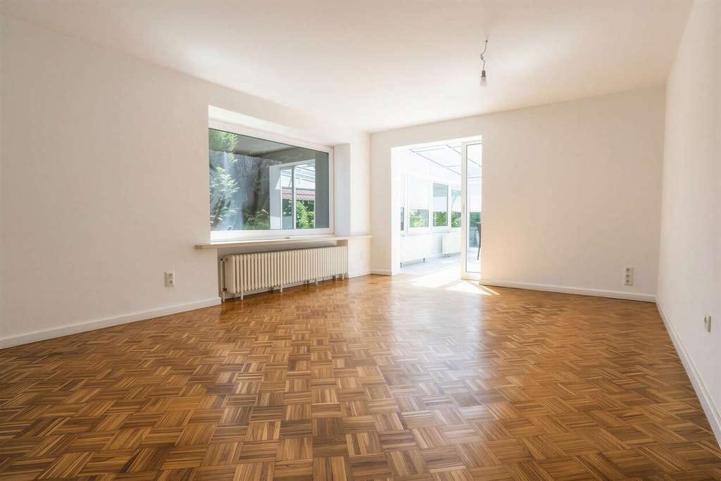 Immobilie in Lütetsburg - Einfamilienhaus mit Baugrundstück - Bild 3