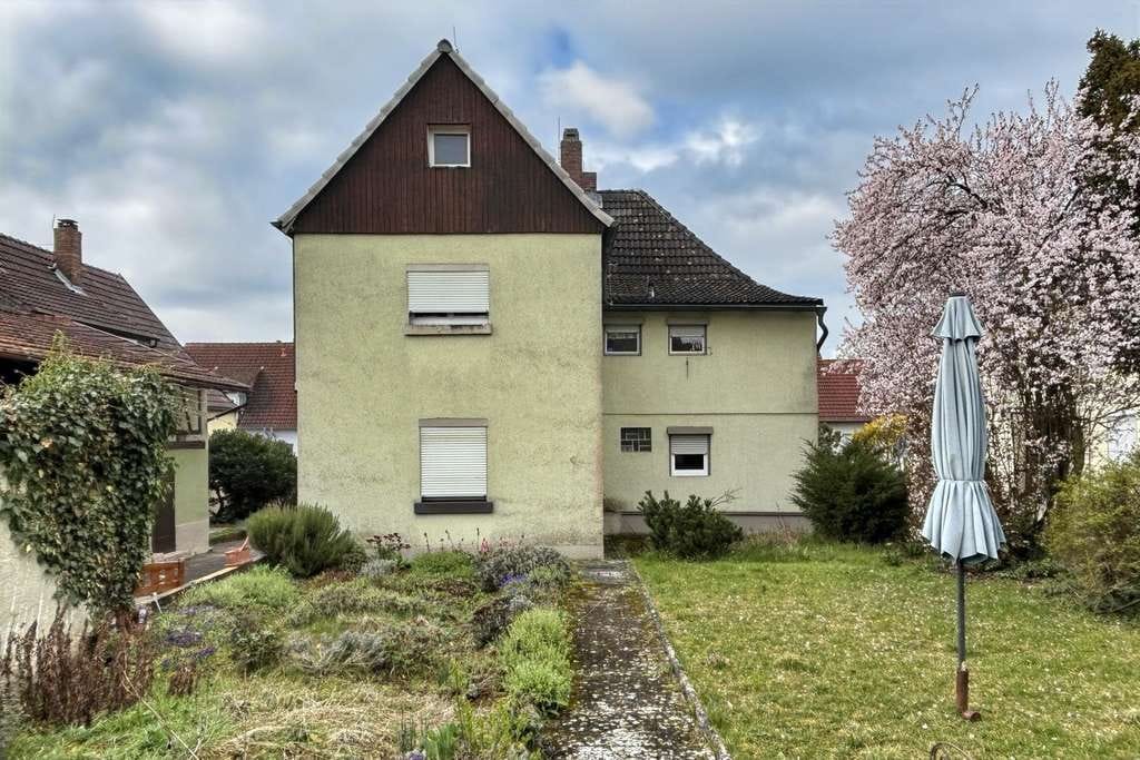 Immobilie in Grettstadt - Für Macher mit mehr Platz- und Grundstücksbedarf - Bild 3
