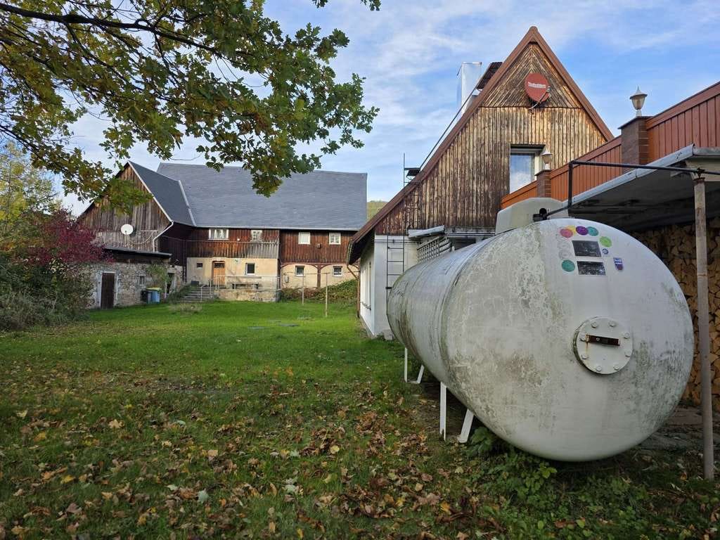 Immobilie in Kubschütz - Kubšicy - Denkmalgeschützter Bauernhof bei Bautzen auf 1200m² Grundstück für einen Top-Preis - Bild 4