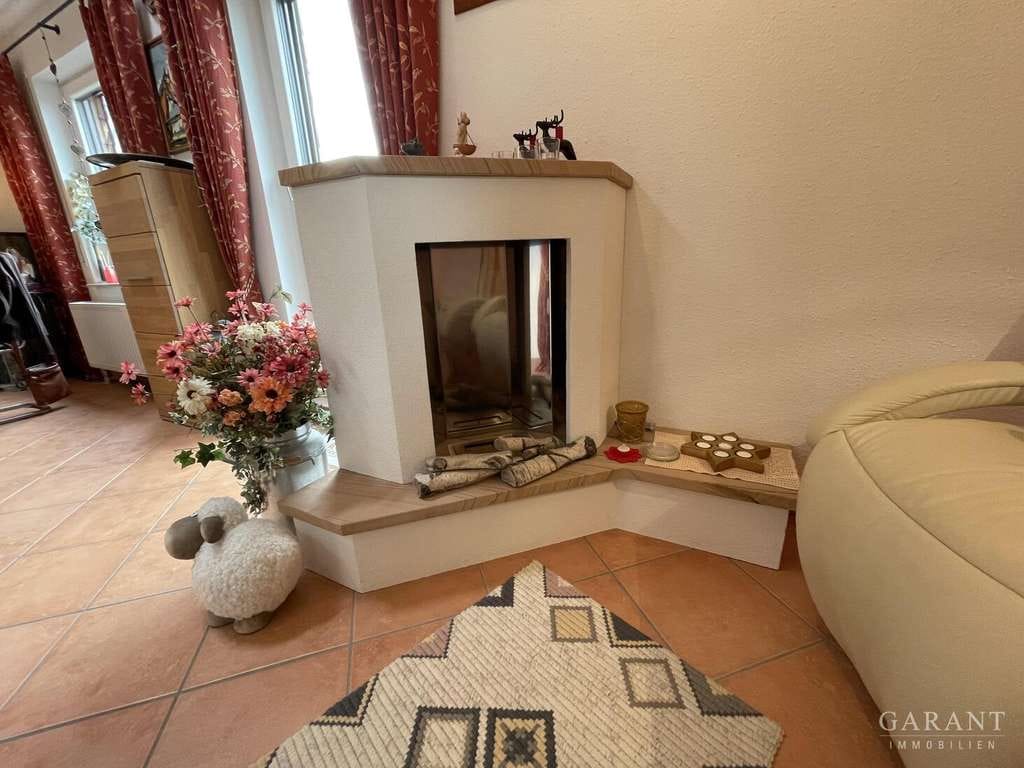 Immobilie in Kressbronn am Bodensee - Besonderes Wohngefühl auf zwei Etagen - Maisonette mit Charme und freiem Ausblick! - Bild 3