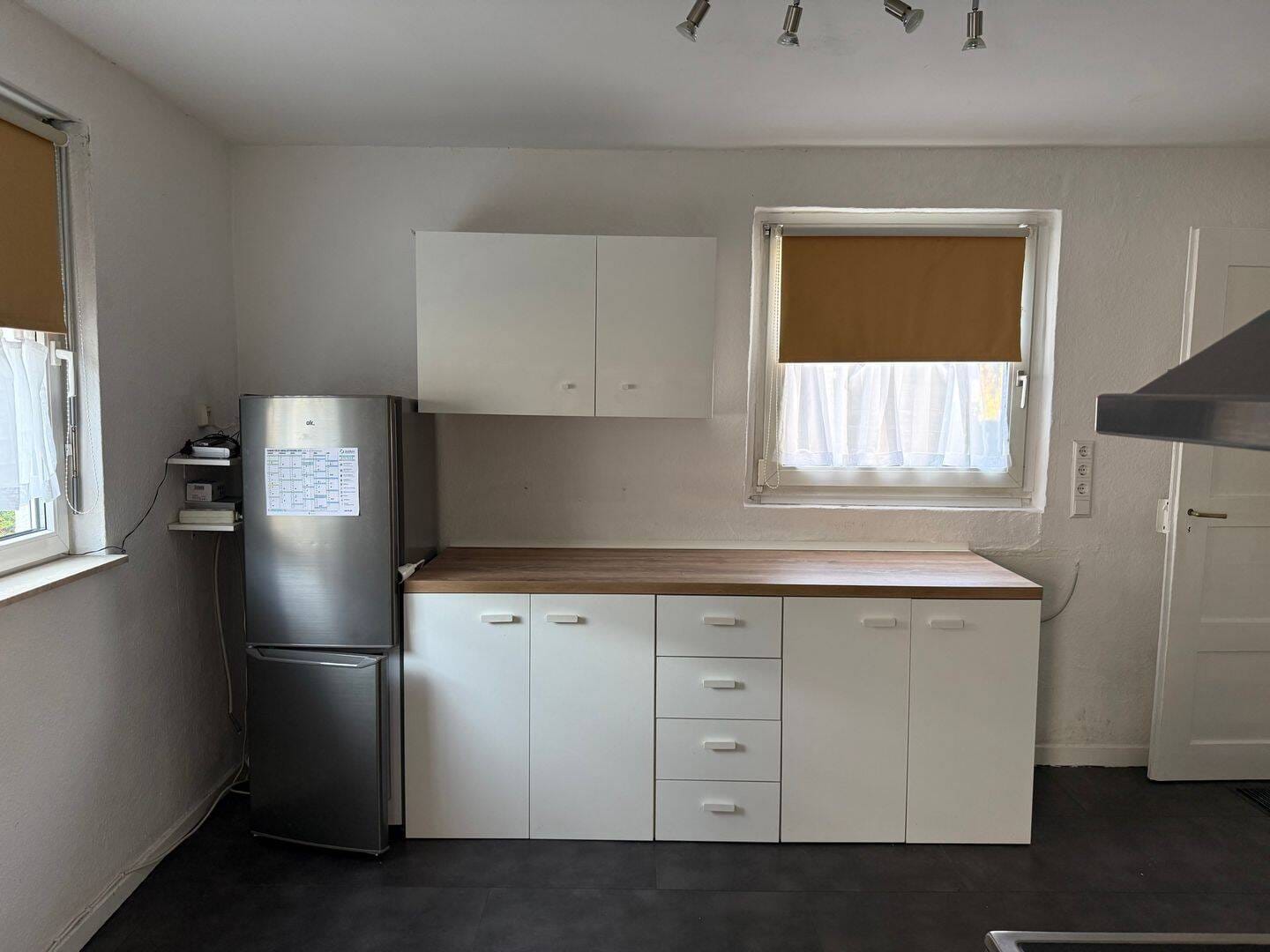 Immobilie in Waiblingen - * Waiblingen-Bittenfeld: Renovierungsbedürftiges Einfamilienhaus (DHH) mit kleinem Garten * - Bild 4