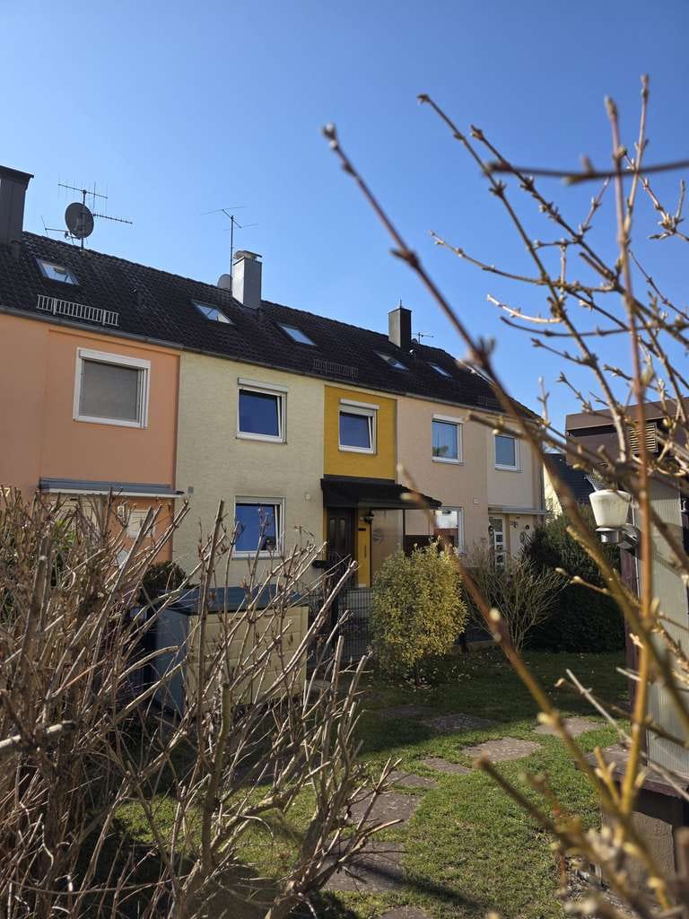 Immobilie in Feucht - Familienfreundliches Reihenmittelhaus in Feucht - Bild 1