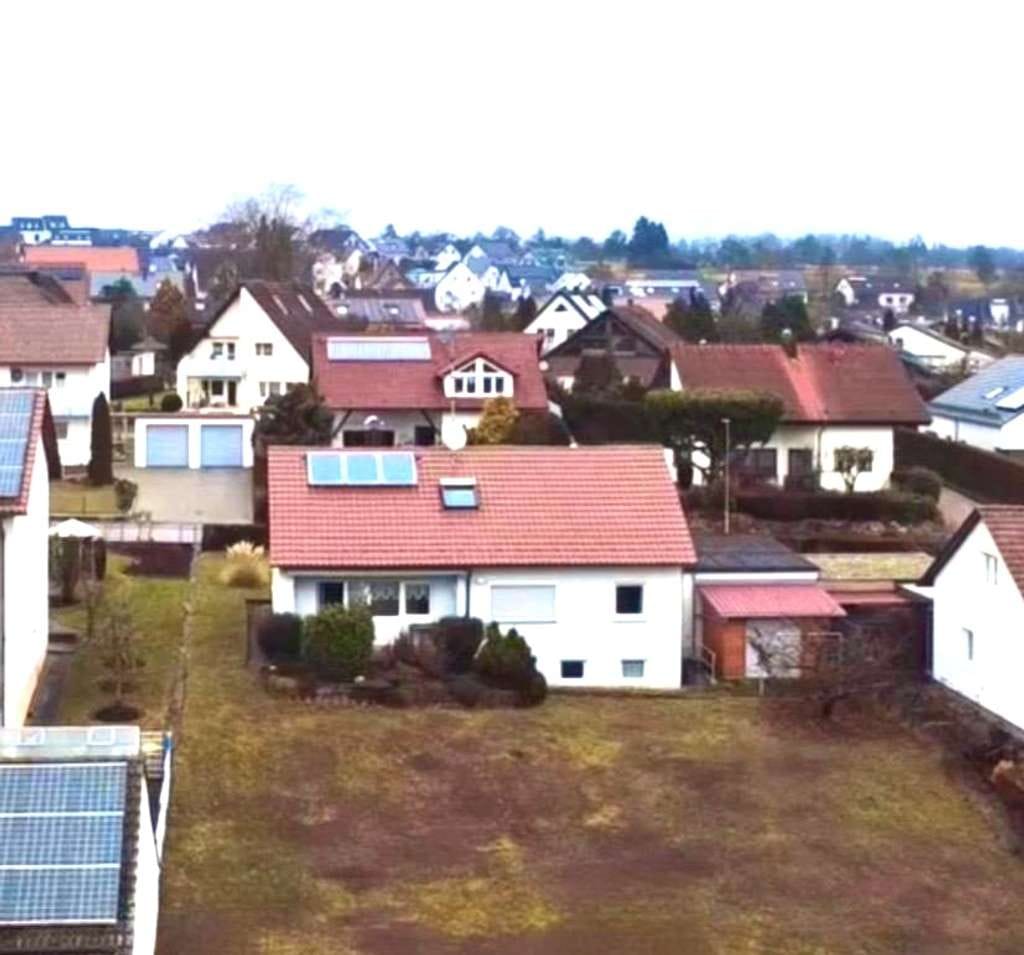 Immobilie in Deckenpfronn - Familienidylle mit Perspektive - Ruhige Wohnlage, riesiges Grundstück, viele Möglichkeiten - Bild 0