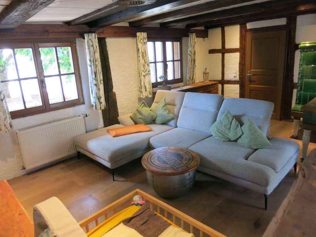 Immobilie in Engen - Einfamilienhaus, ca.175,6 qm Wohnfläche + ca.95 qm Nutzfläche, Grundstück 452 qm, Engen/Anselfingen - Bild 3