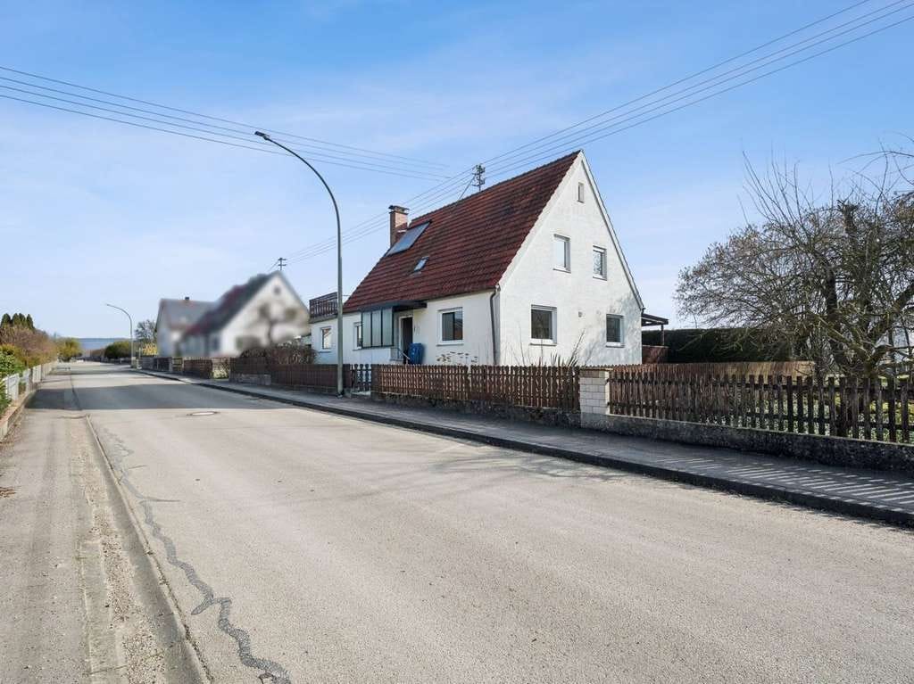 Immobilie in Blindheim - Renovierungsbedürftiges Einfamilienhaus in Blindheim-Unterglauheim - Bild 0