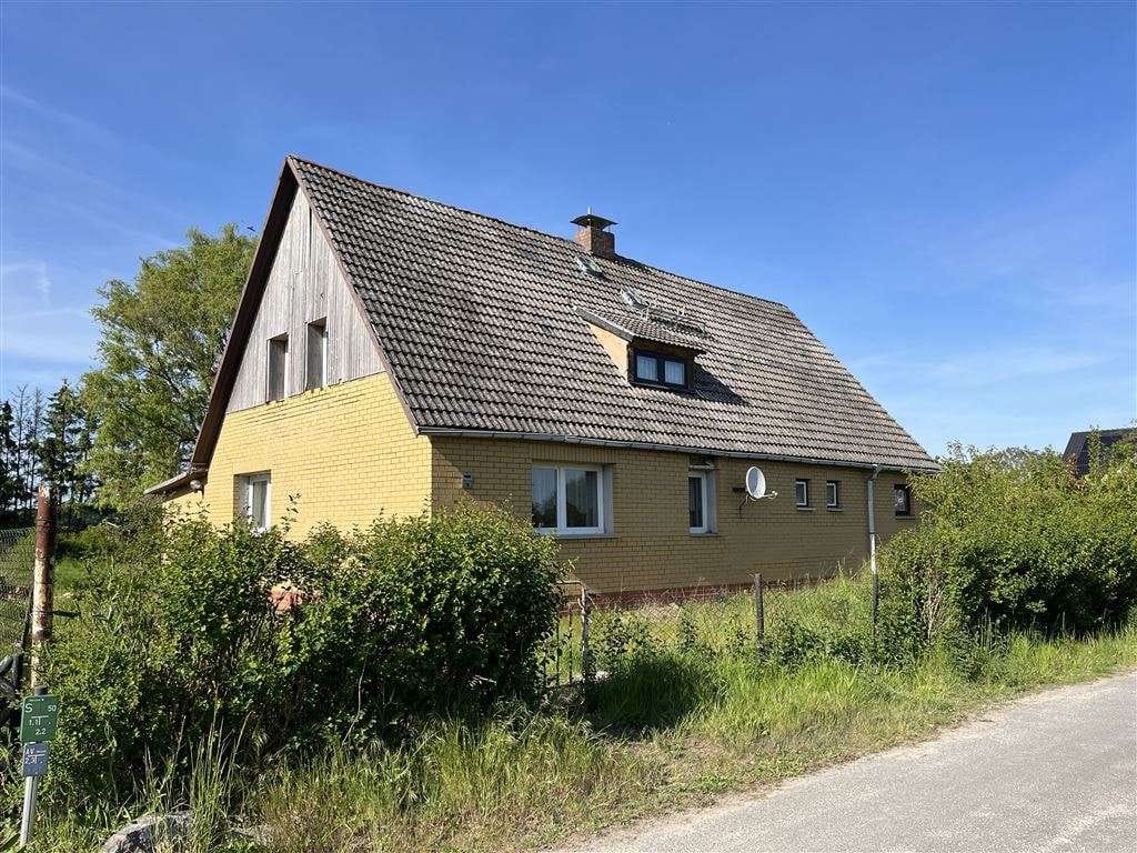Immobilie in Ziesendorf - Idyllisch gelegenes Einfamilienhaus mit Gestaltungspotenzial - Bild 0