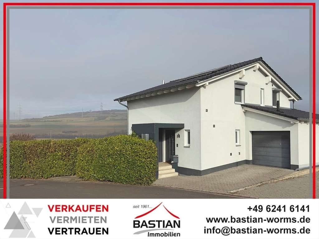 Immobilie in Mertesheim - Frische Luft, freier Blick, hoher Wohnkomfort = Lebensqualität! Modernes EFH m. ELW in Mertesheim! - Bild 0