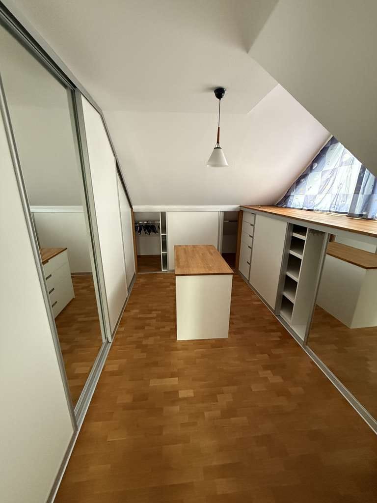 Immobilie in Kupferzell - Top Einfamilienhaus mit Einliegerwohnung/Büro und großem Garten - Bild 3