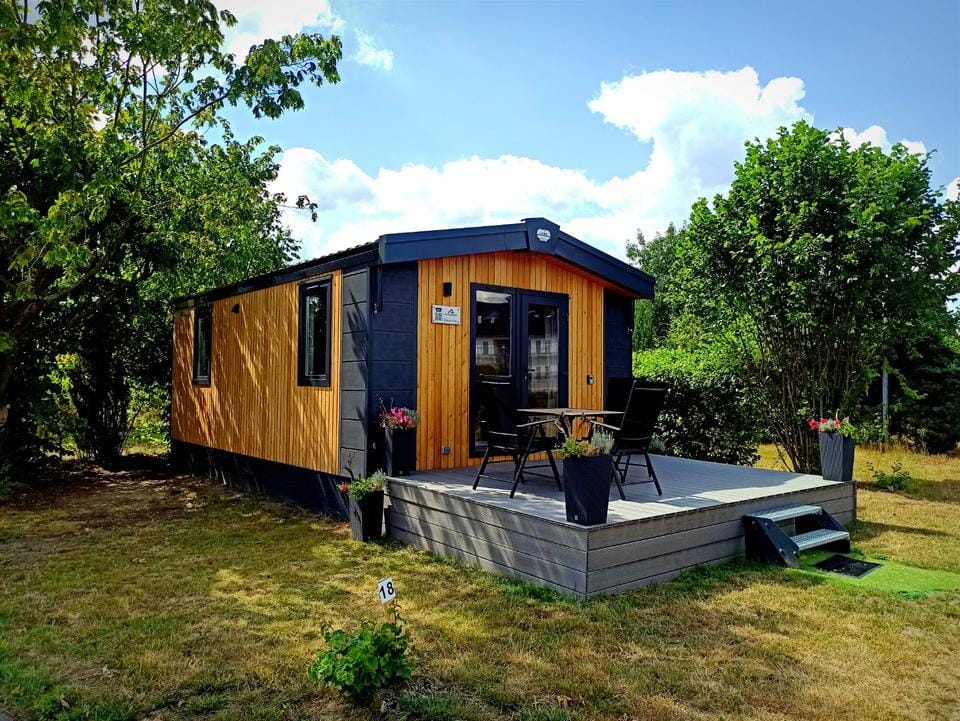 Immobilie in Schwandorf - Tinyhaus mit Sauna im Haus - Perschen Chalet am Campingpark Nabburg - Bild 0