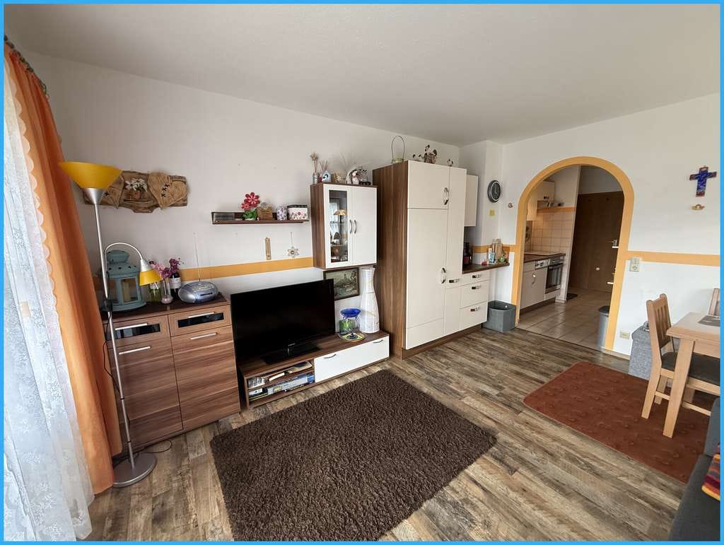 Immobilie in Bayerbach - DIPL.-Immowirt MAIER !! tolle 2-Zimmer-Wohnung - durchdacht aufgeteilt mit Terrasse und Balkon !! - Bild 3