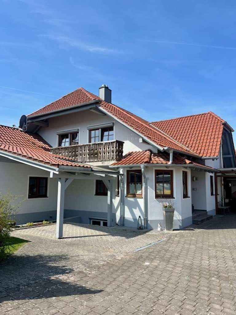 Immobilie in Buxheim - Exklusives Landhaus mit Top-Ausstattung in Buxheims malerischer Allgäu-Landschaft! - Bild 0