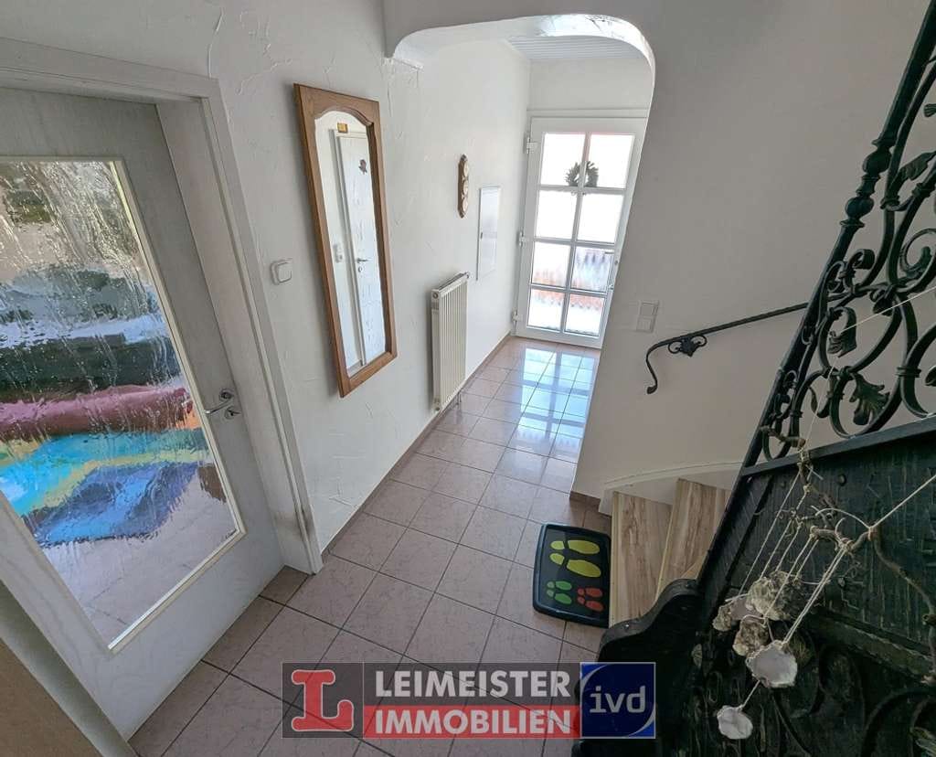 Immobilie in Schöllkrippen - 3-FAMILIENHAUS, EINFAMILIENHAUS, SCHEUNE, GARAGE, HOF UND 7000m2 KOPPEL - nicht nur für Pferdefans - Bild 2