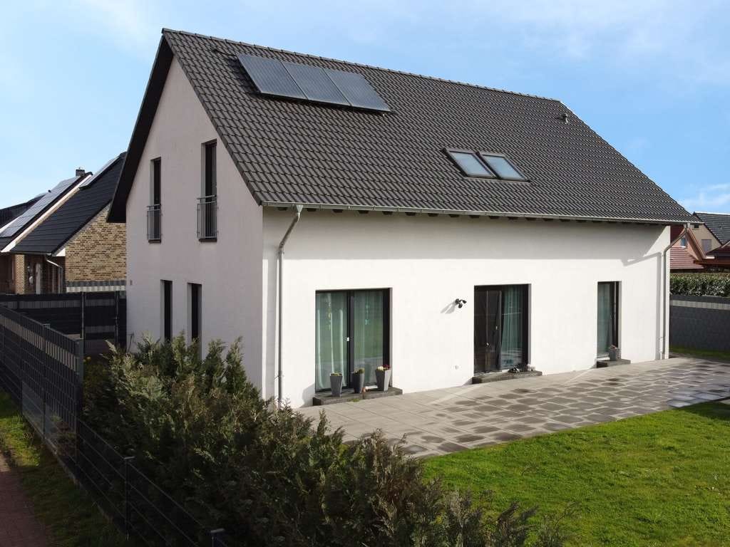 Immobilie in Schapen - Zukunftsweisend wohnen – Top-Energiekonzept & mit viel Platz zum Wohlfühlen - Bild 0
