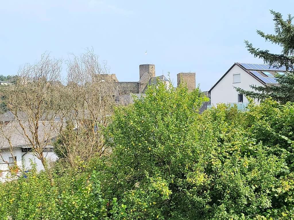 Immobilie in Runkel - Nähe Limburg- Runkel Zentrum. Solides MFH mit 4 Wohnungen. - Bild 3