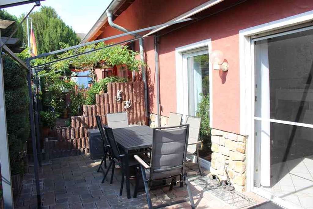 Immobilie in Bermersheim vor der Höhe - Attraktives Doppelhaus mit drei Wohneinheiten in Bermersheim v.d.H. - Bild 4