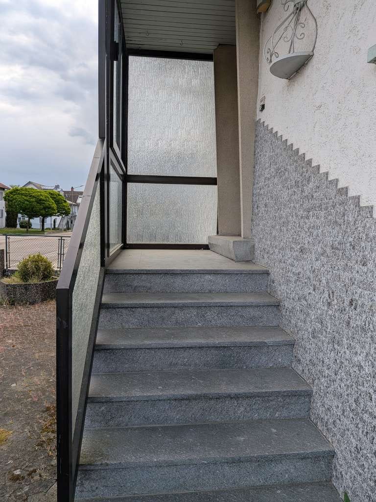 Immobilie in Willstätt - Wohnhaus mit Anbau in Willstätt-Sand - Bild 3