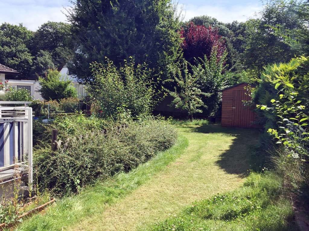 Immobilie in Bad Vilbel - Gepflegtes, gut vermietetes Vierfamilienhaus in Toplage "Auf dem Niederberg" - Bild 2