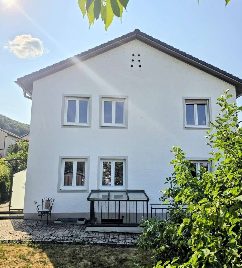 Immobilie in Kelheim - Provisionsfrei von privat: Familienfreundliche Doppelhaushälfte mit Garten - Bild 2