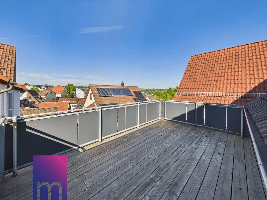 Immobilie in Köngen - Wohnqualität trifft Nutzwert: Modernisiertes 3-FH mit Werkstatt, Gewölbekeller & Dachterrasse - Bild 3