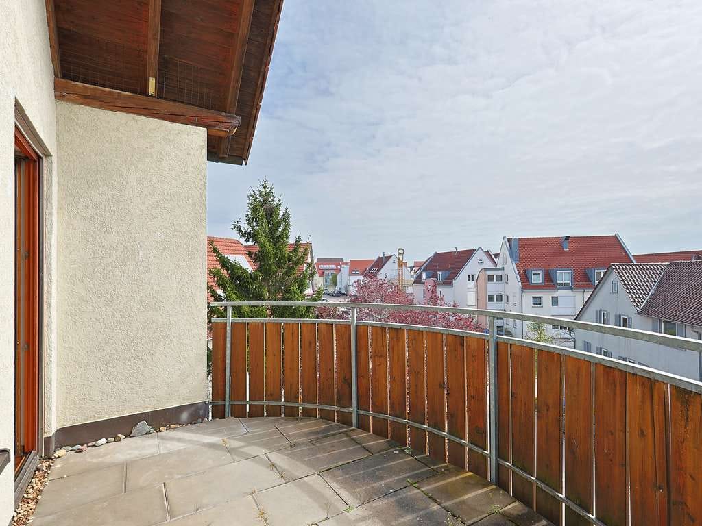 Immobilie in Rutesheim - Maisonette-Highlight: Galerie, Südbalkon, TG-Stellplatz - Bild 2