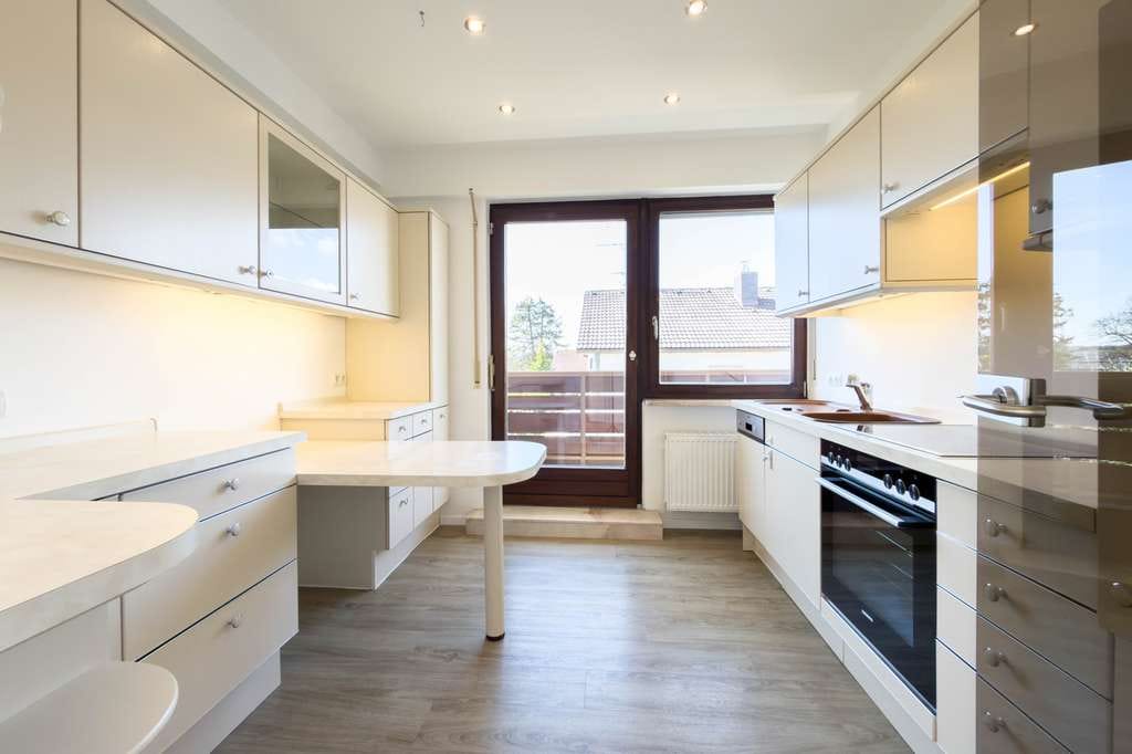 Immobilie in Feldafing - Sonne genießen in Feldafing – Dachterrassenwohnung mit Weitblick - Bild 4
