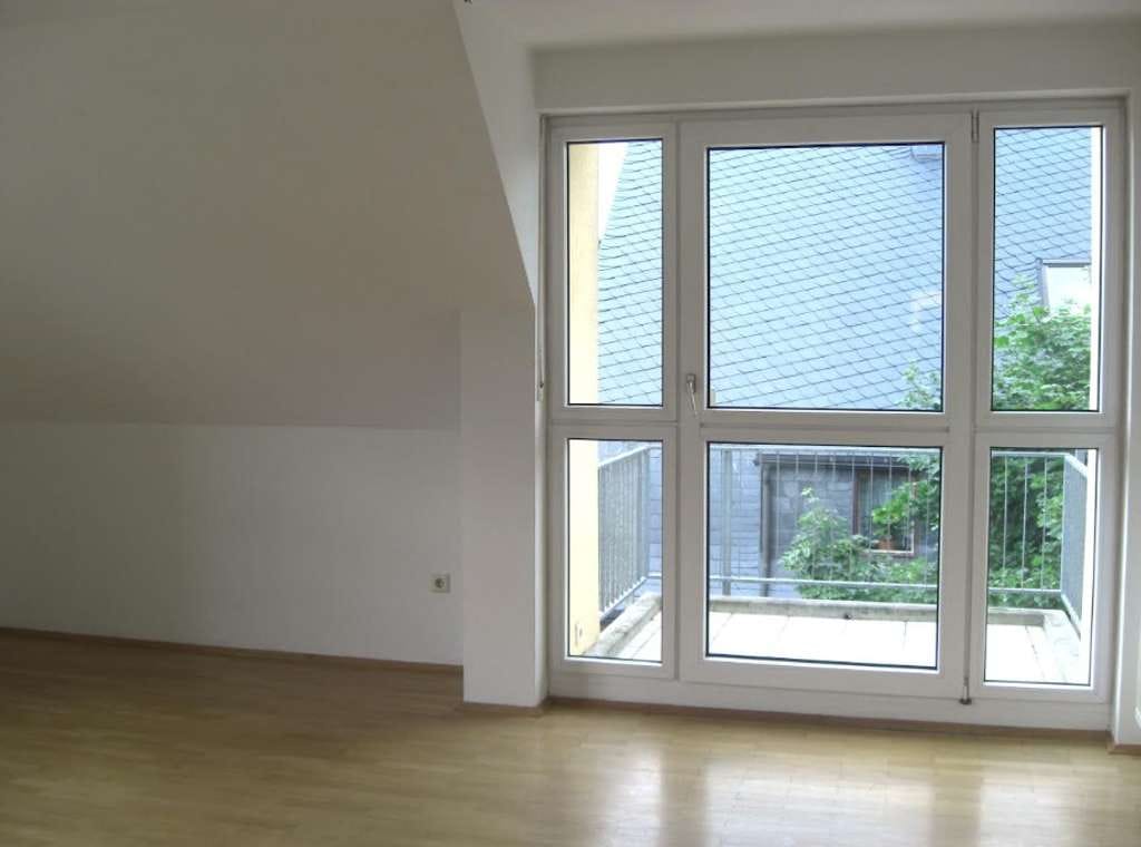 Immobilie in Thalheim/Erzgebirge - Vermietete 4-Zimmer-Eigentumswohnung mit TG-Stellplatz - Bild 4
